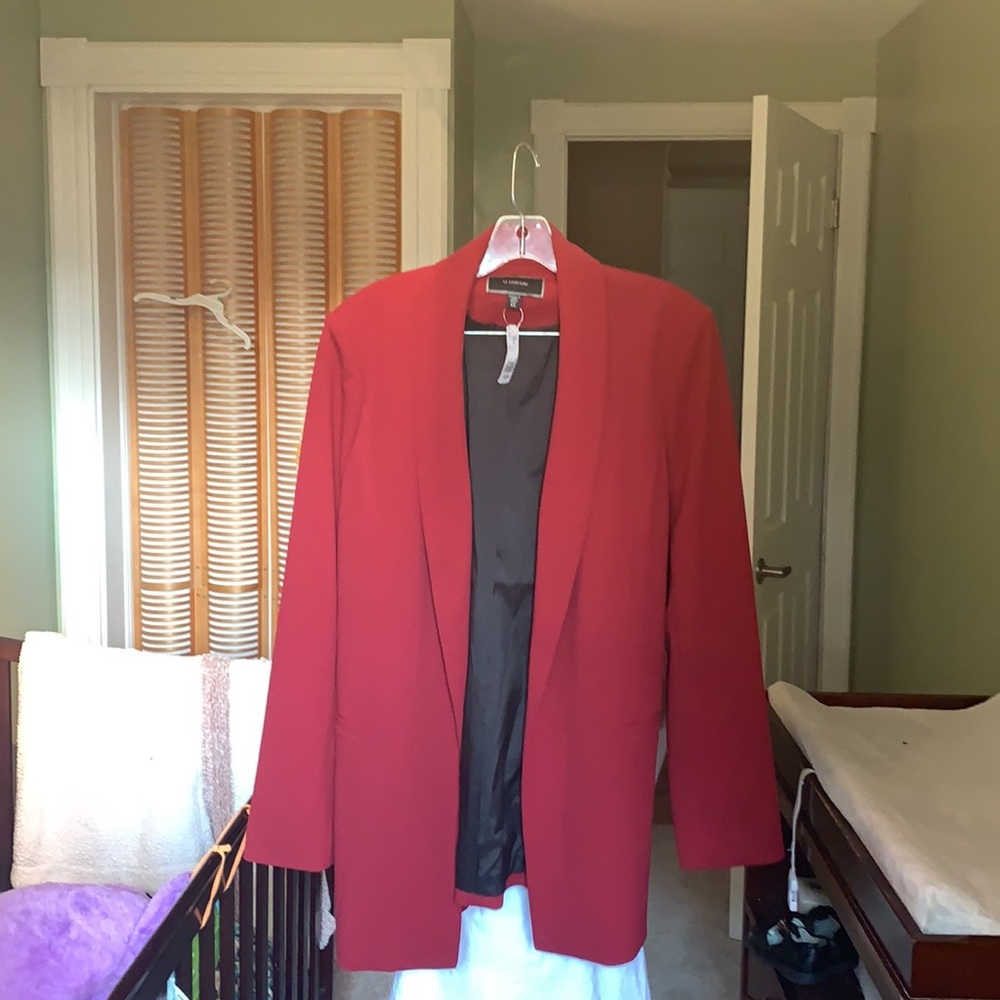 Coat - Picture 4 of 6